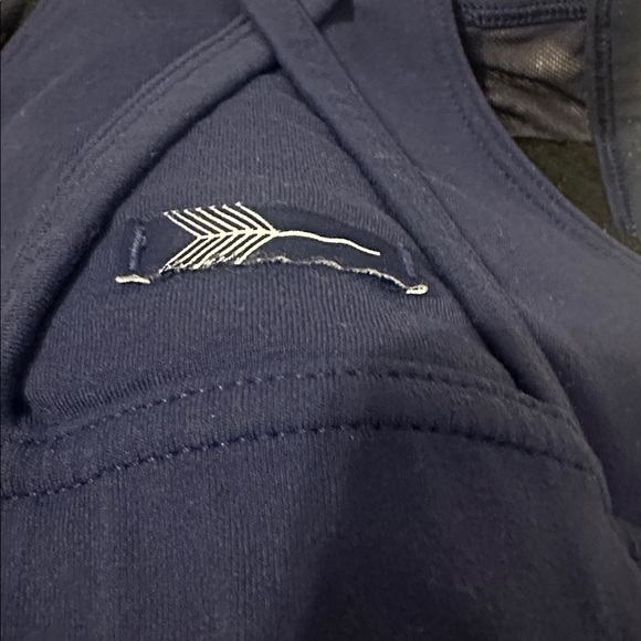 Oiselle Ballard Bra in Grounded - Picture 4 of 5